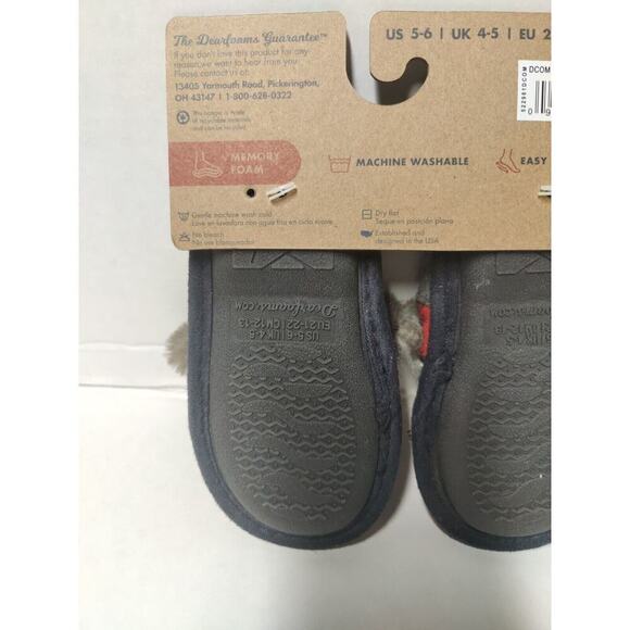 Dearfoams Kids Slippers Lil Bear Christmas size 5-6 Red Black Memory Foam - Picture 12 of 16